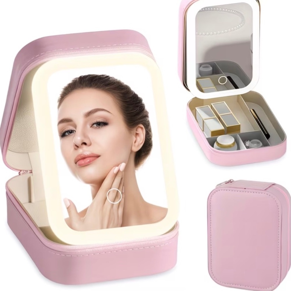 Travel Makeup Case with Lighted Mirror